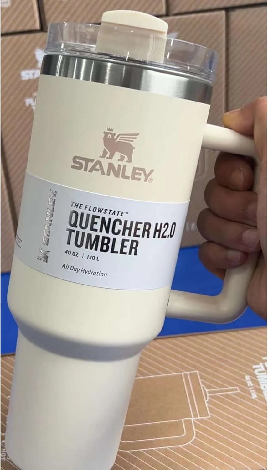 Stanley Quencher H2.0 Tumbler 40 oz - Cream