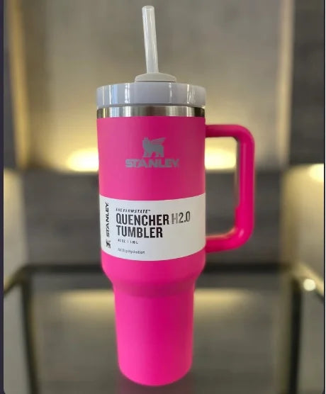 Stanley Quencher H2.0 Tumbler 40 oz - Fuchsia