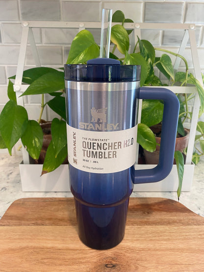 Stanley Quencher H2.0 Tumbler 40 oz - Gradient Blue