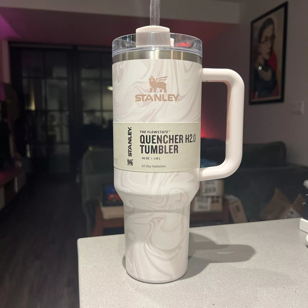 Stanley Quencher H2.0 Tumbler 40 oz - Rose Quartz Swirl